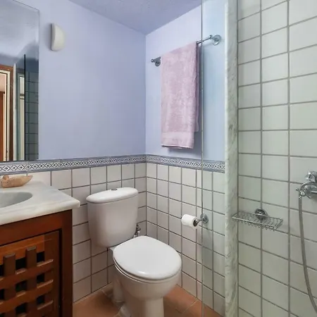 Kerylos Vlicha Villa *