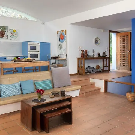 Kerylos Vlicha Villa